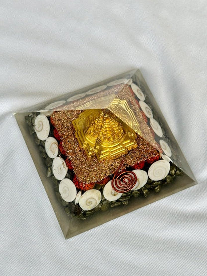 Original Money Magnet Pyrite Pyramid